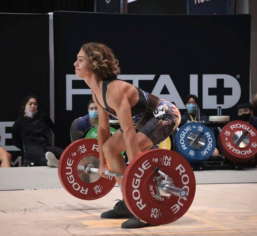 Teen CrossFit athlete Lincoln lifting at CrossFit Zion